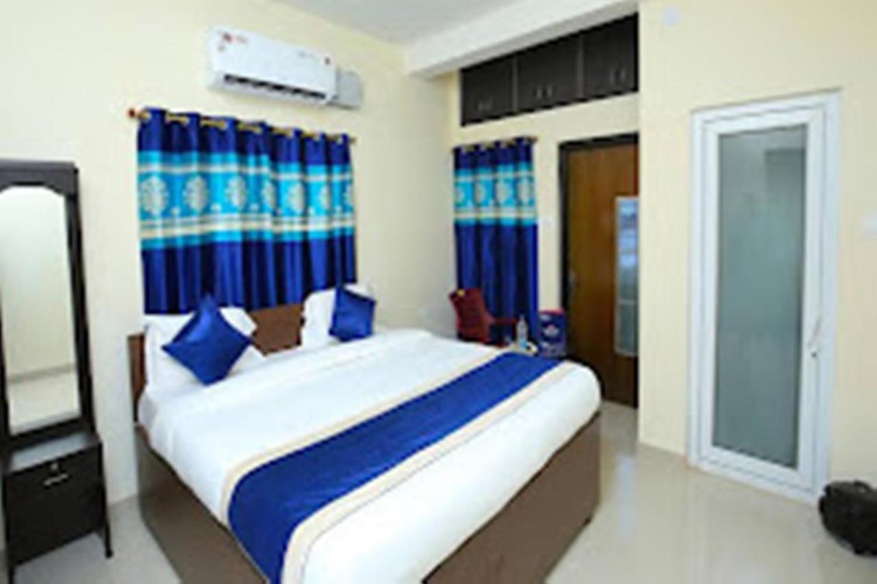 Hotel Paradise Inn Nagaon  Eksteriør billede